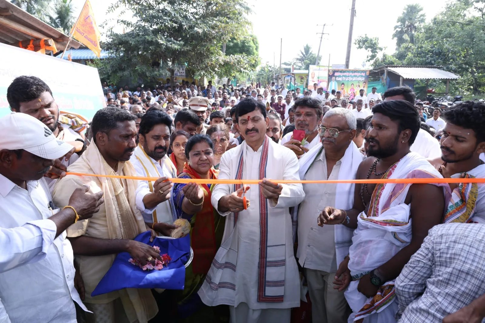 రేజర్లలో శివాద్రి గిరి ప్రదక్షిణ ప్రారంభం